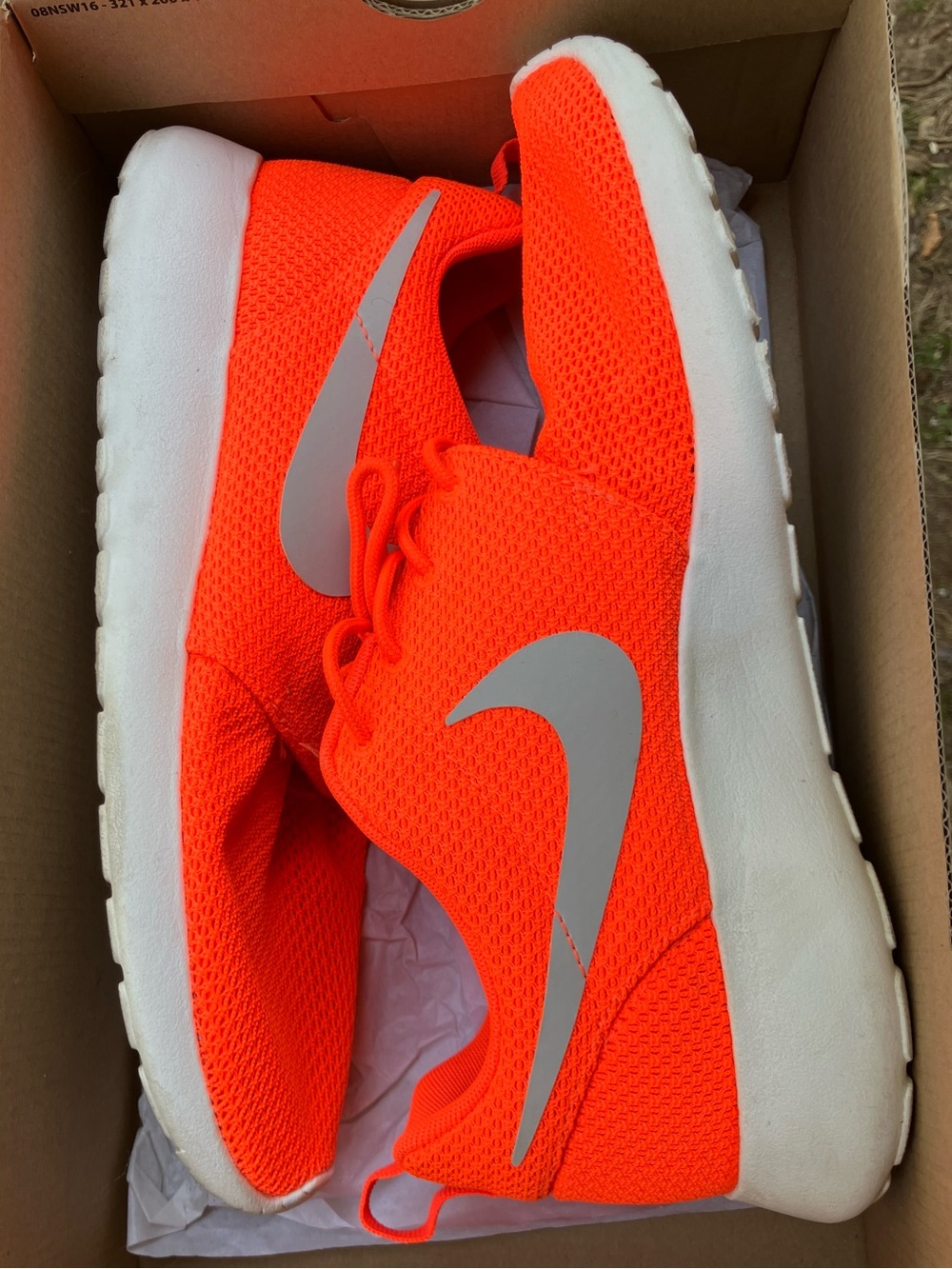 Nike Roshe run original neon orange Coral sz 8.5